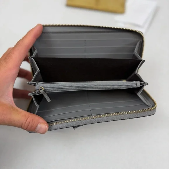 Gucci Guccissima Bow Zip-Around Wallet Gray Leather GG Logo - Picture 6 of 9